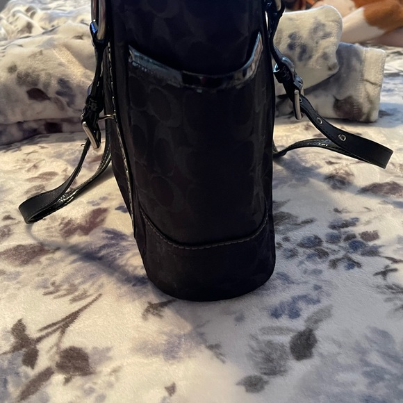 Black Coach tote bag - Picture 3 of 3